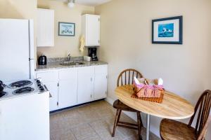 sesuit harbor house