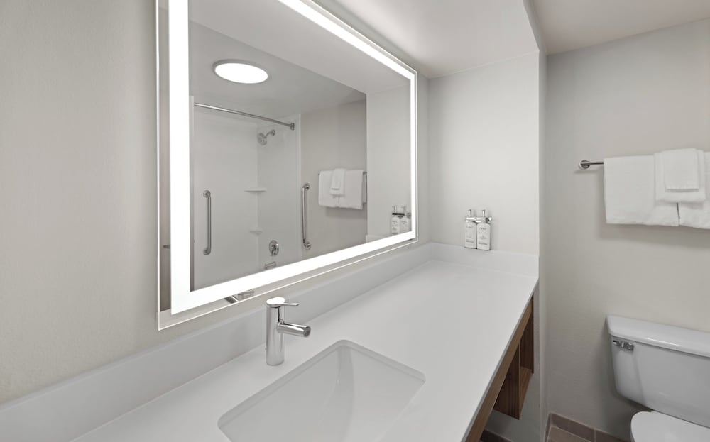 holiday inn express greenville by ihg