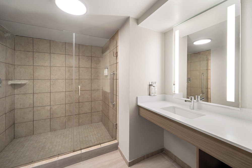 holiday inn express greenville by ihg
