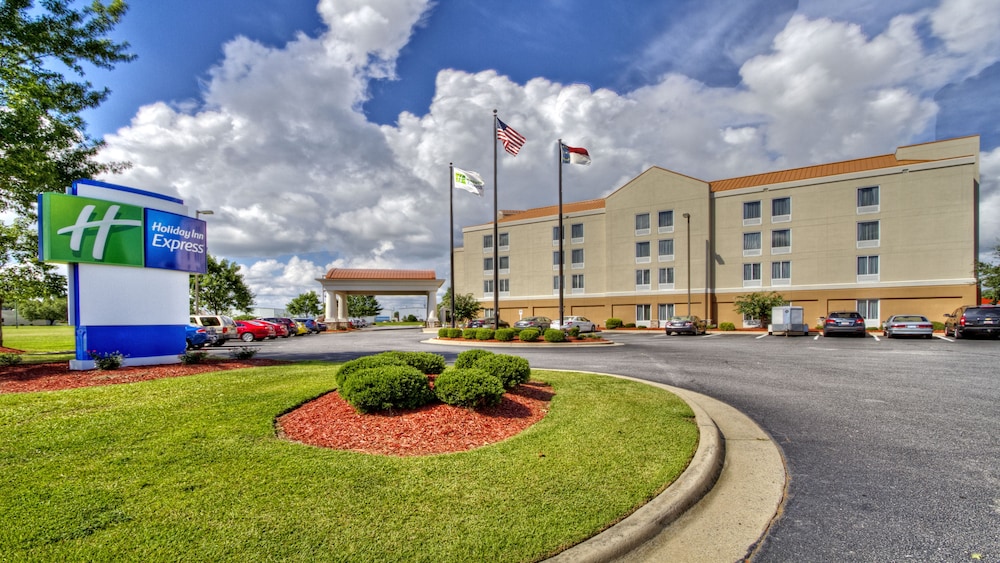 holiday inn express greenville by ihg