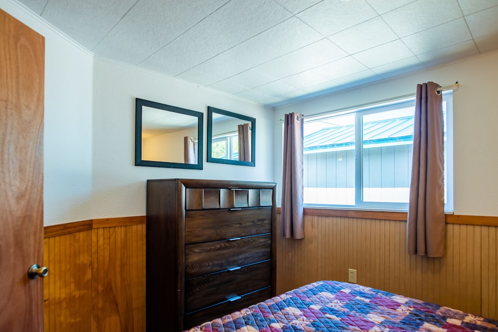 oceanside ocean front cabins