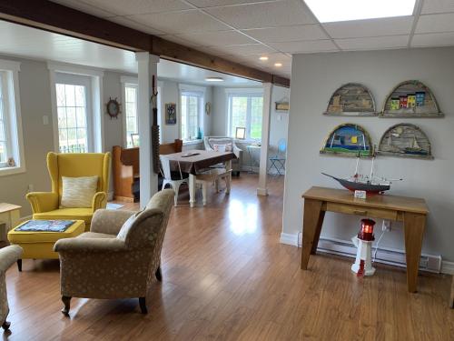 crows nest inn
