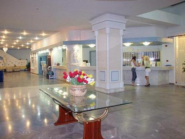 atlantis hotel