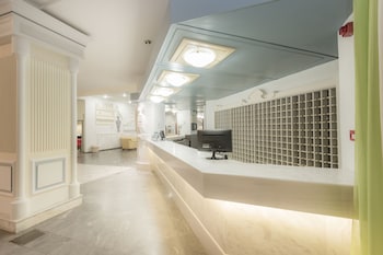 atlantis hotel