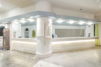 atlantis hotel