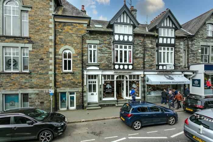 rohan rise lakes escape ambleside
