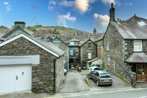 rohan rise lakes escape ambleside