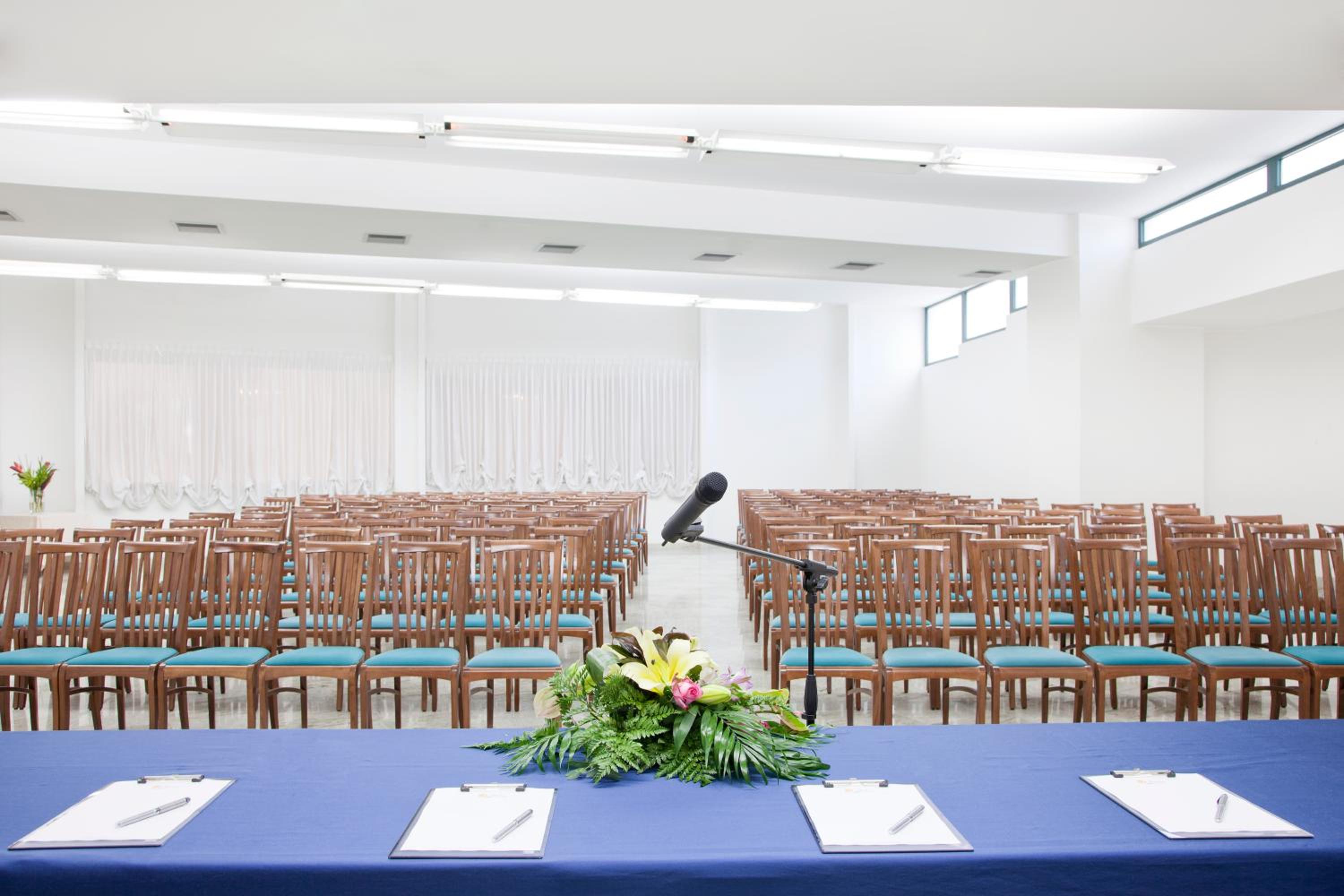 hotel meridiano