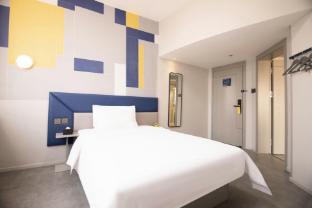 7 days inn zhengzhou renin road metro station daweicheng