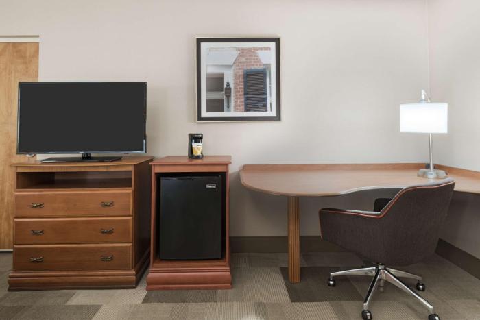 hampton inn danbury