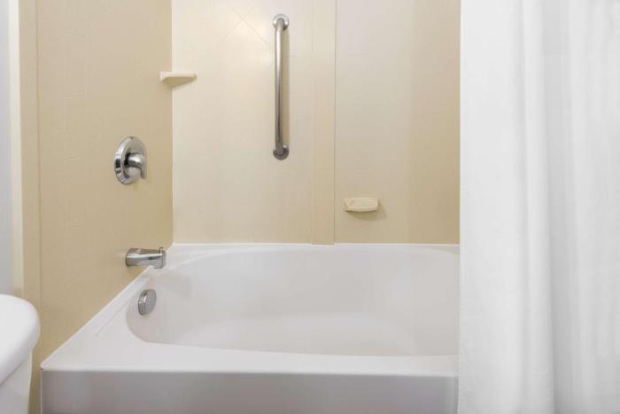 hampton inn danbury