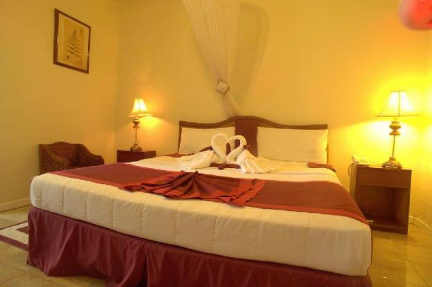 executive airport hotel
