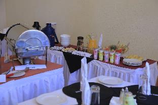 executive airport hotel