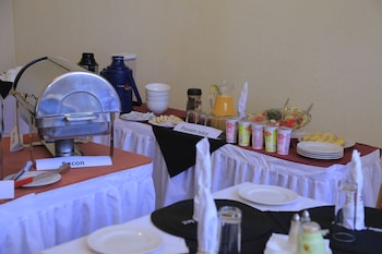 executive airport hotel