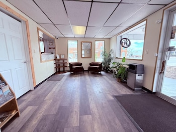 Tomahawk Motor Lodge By Oyo Riverton Us-26,United States Of America>>Riverton,2 star