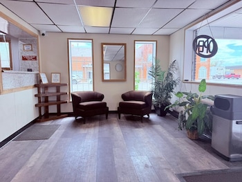 Tomahawk Motor Lodge By Oyo Riverton Us-26,United States Of America>>Riverton,2 star