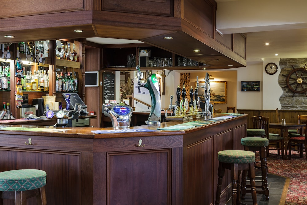 the globe inn