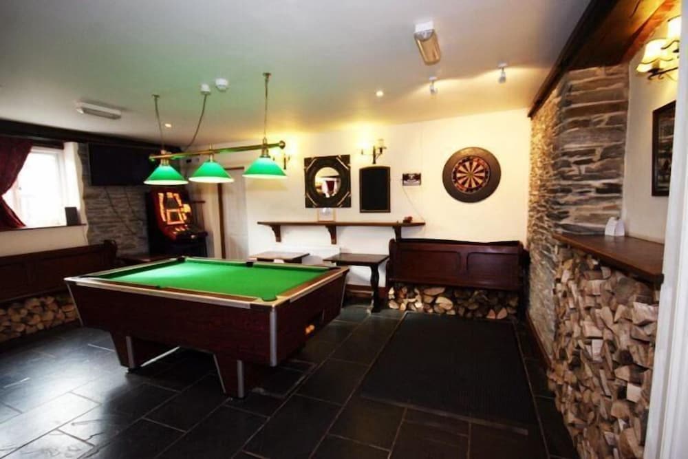 the globe inn