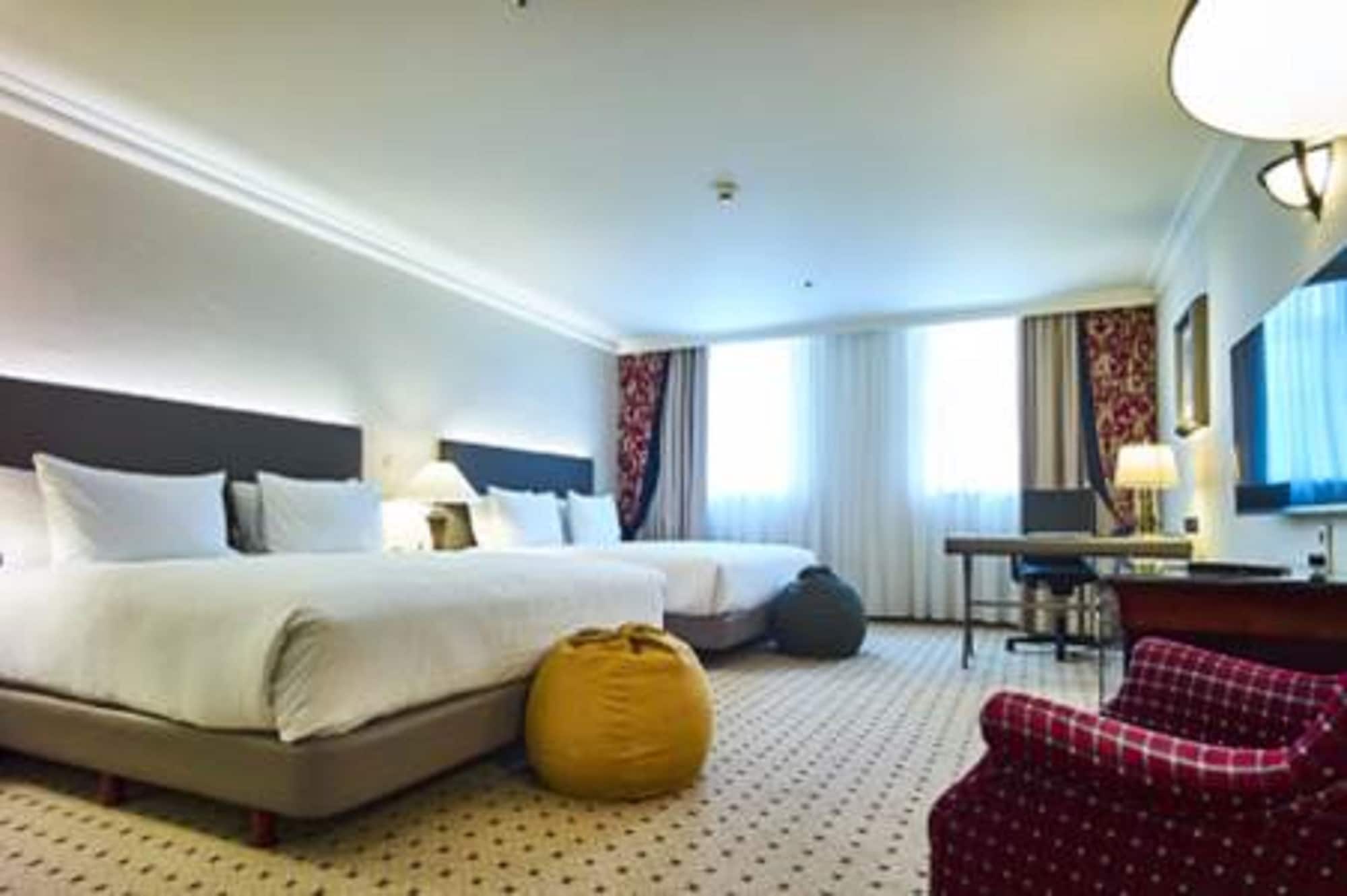 hilton antwerp old town