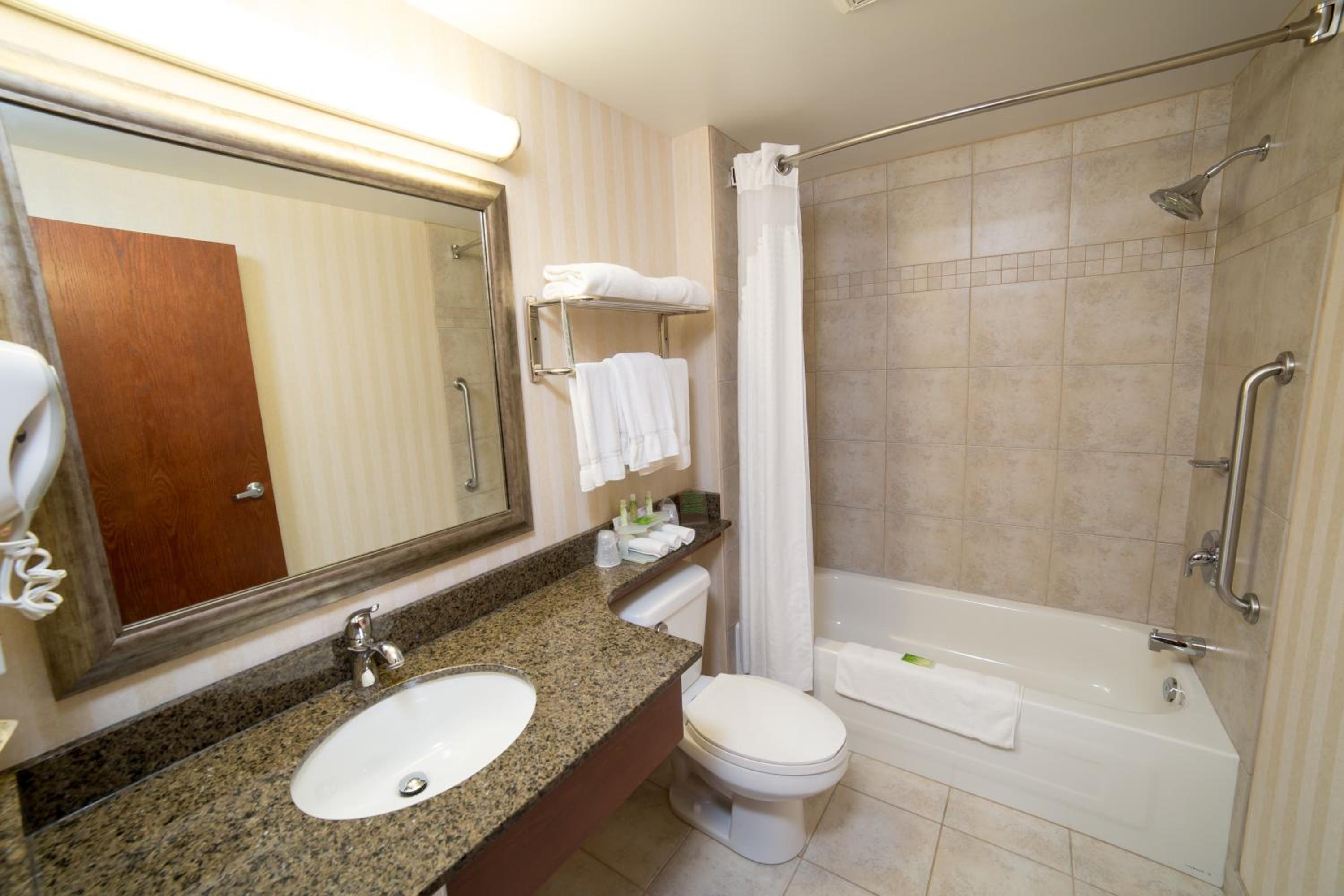 holiday inn express hotel and suites drayton valley by ihg