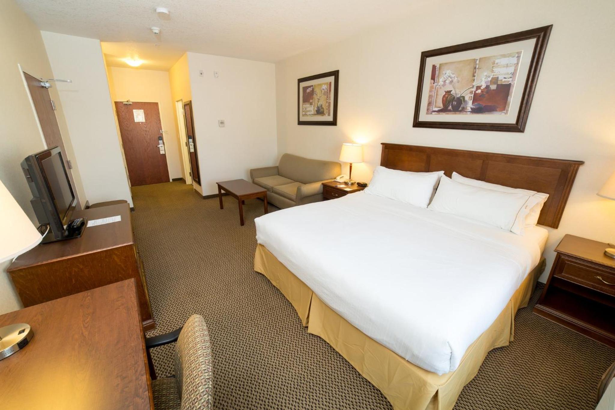 holiday inn express hotel and suites drayton valley by ihg