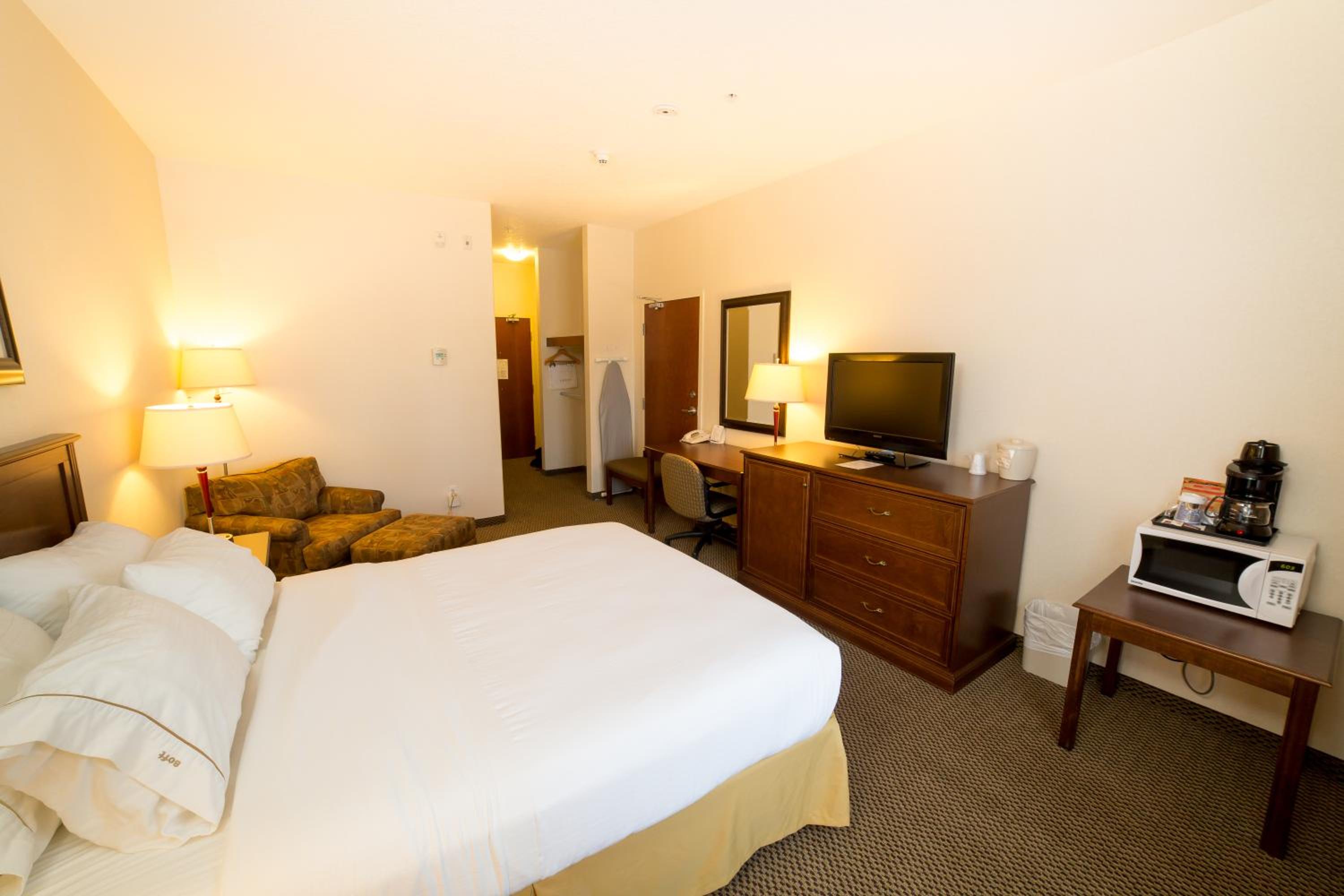 holiday inn express hotel and suites drayton valley by ihg