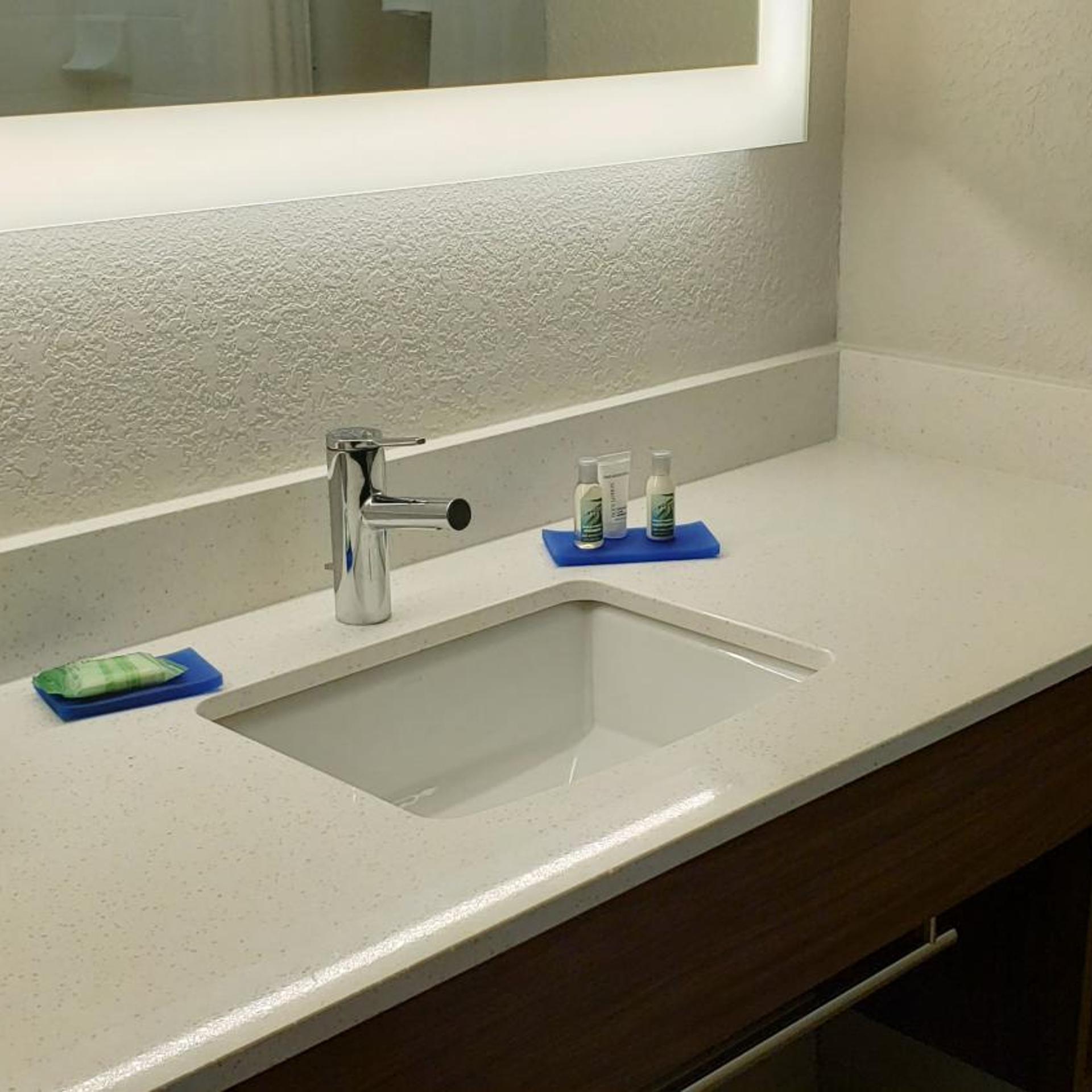 holiday inn express hotel and suites weslaco by ihg