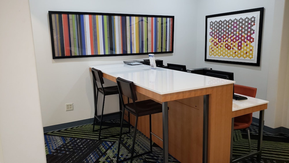 holiday inn express hotel and suites weslaco by ihg