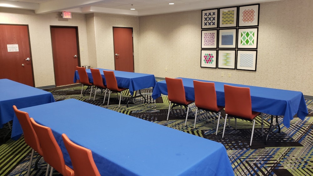 holiday inn express hotel and suites weslaco by ihg