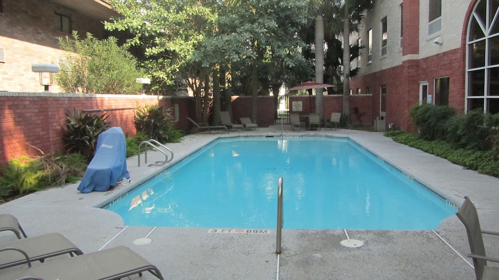 holiday inn express hotel and suites weslaco by ihg
