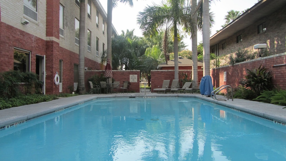 holiday inn express hotel and suites weslaco by ihg