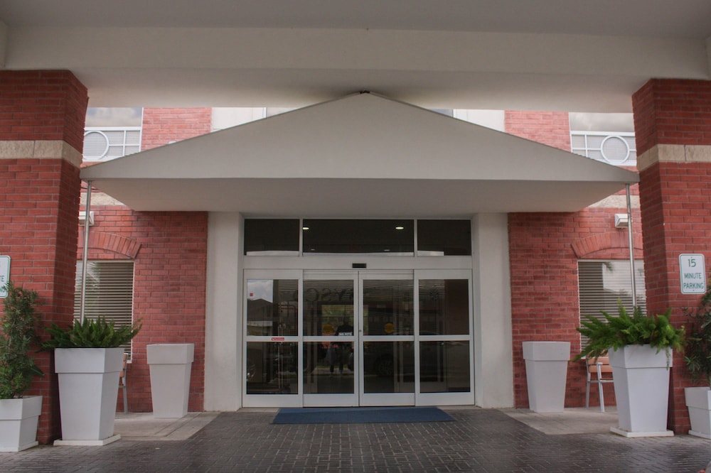 holiday inn express hotel and suites weslaco by ihg