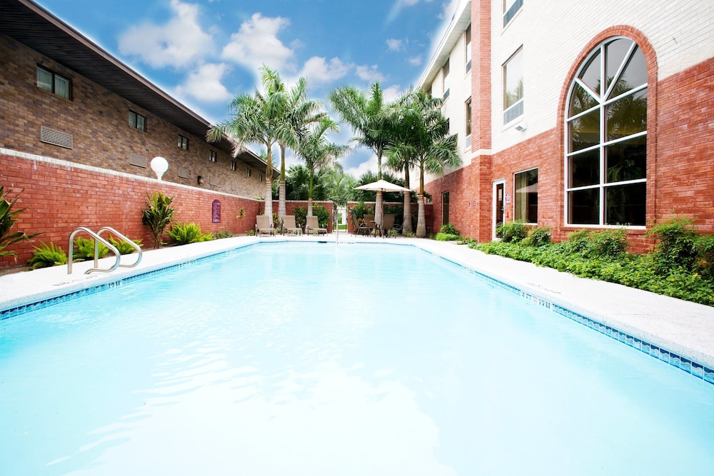 holiday inn express hotel and suites weslaco by ihg