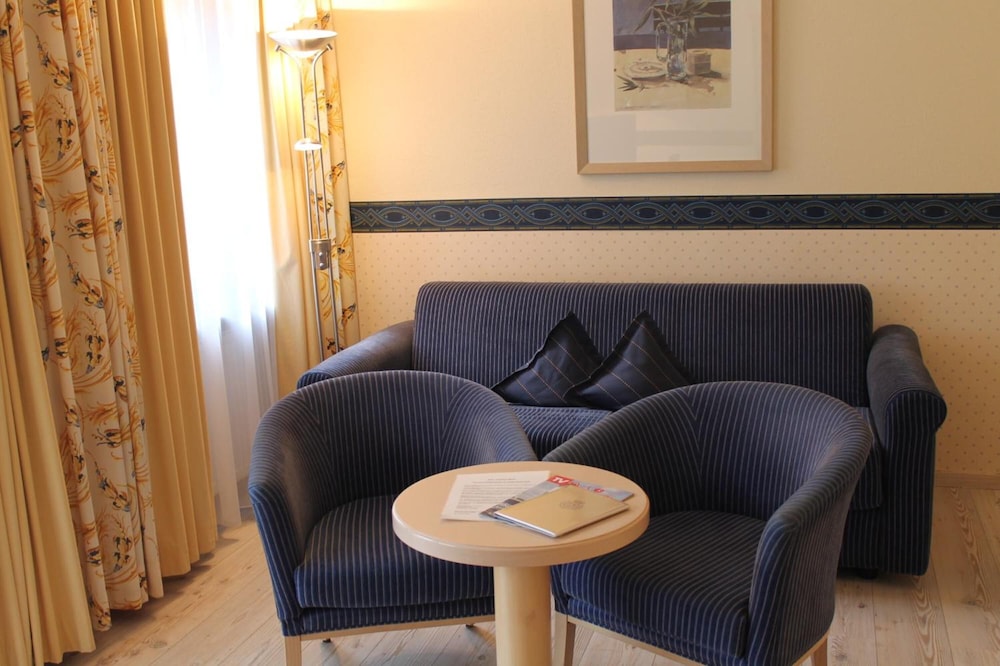 mimosa hotel