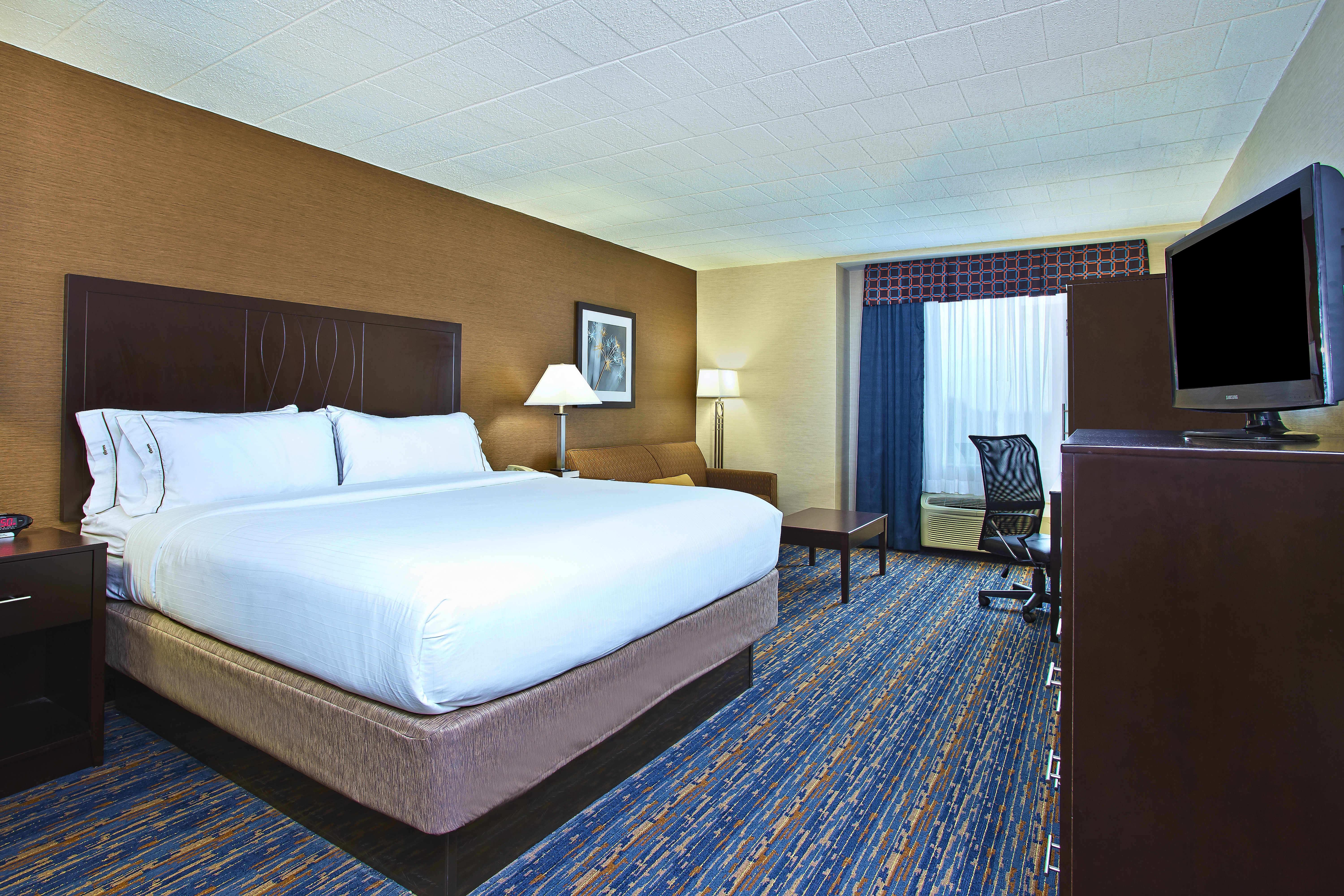 holiday inn express and suites pittsburgh west mif