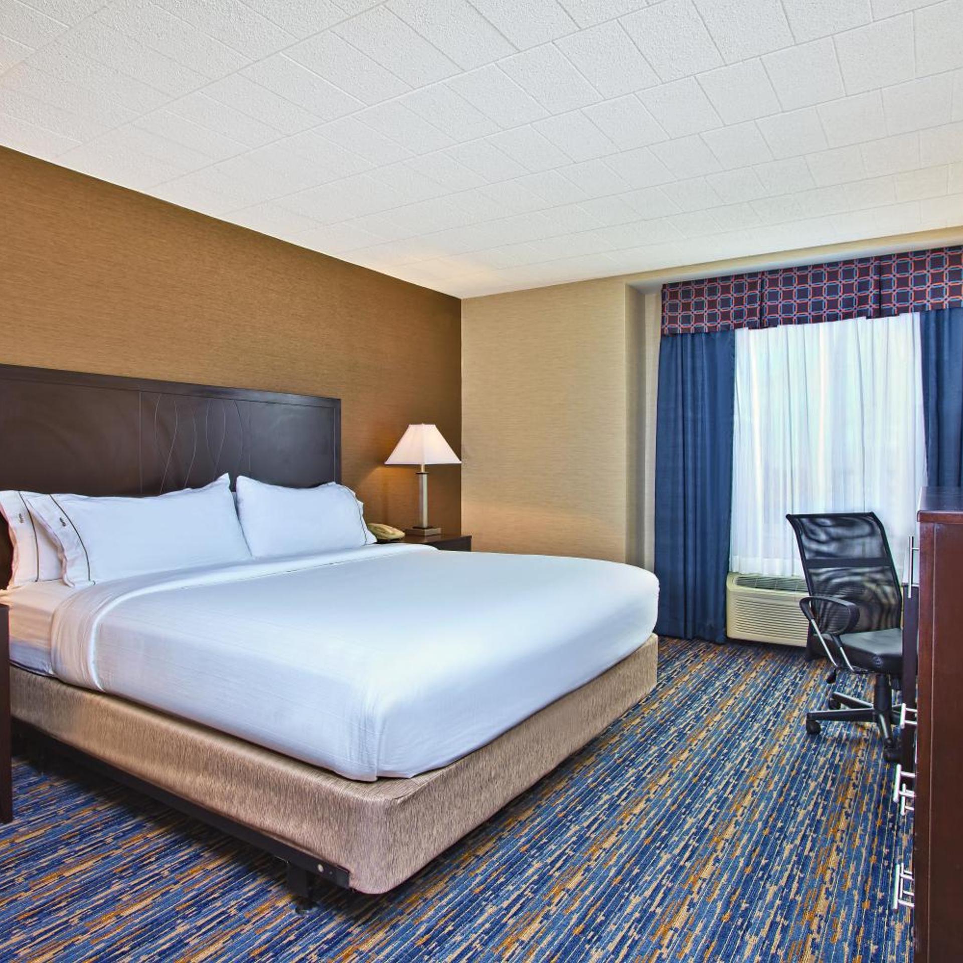holiday inn express and suites pittsburgh west mif