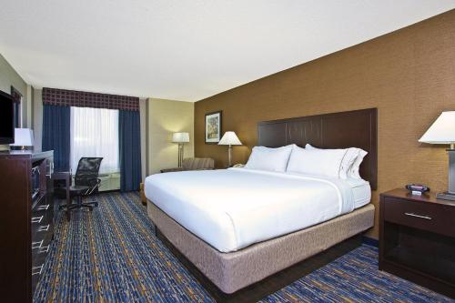 holiday inn express and suites pittsburgh west mif