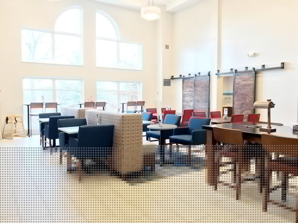 holiday inn express and suites white river junction