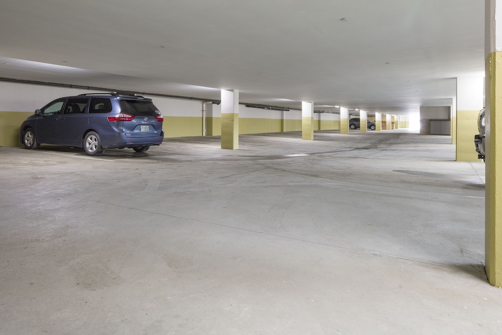 holiday inn express and suites white river junction