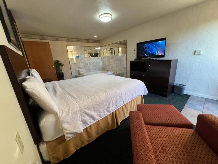 riverside motel