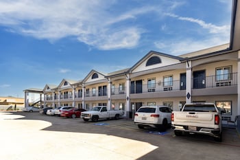 executive inn and suites