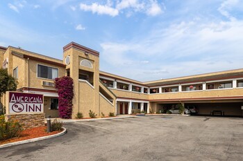 americana inn