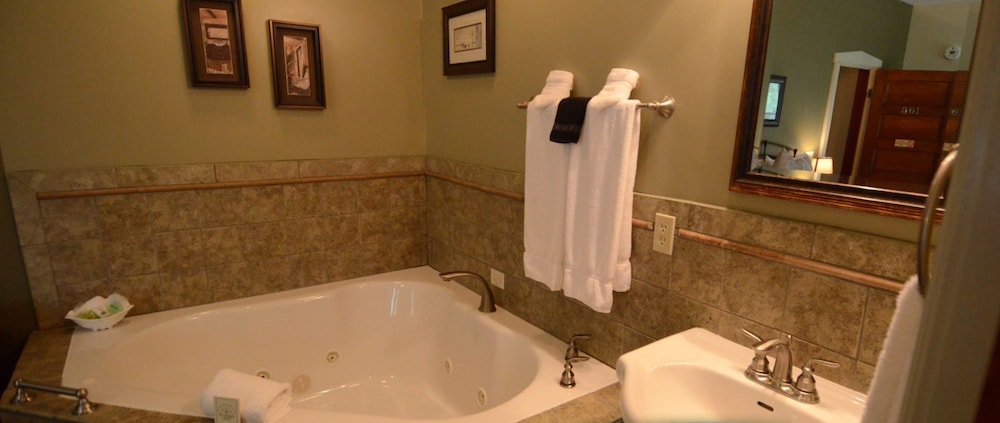 victoria resort and bed and breakfast