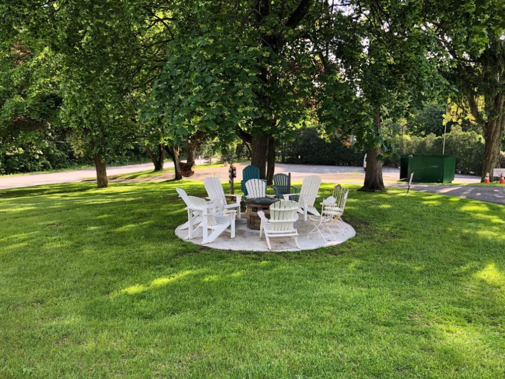 annes washington inn adults only