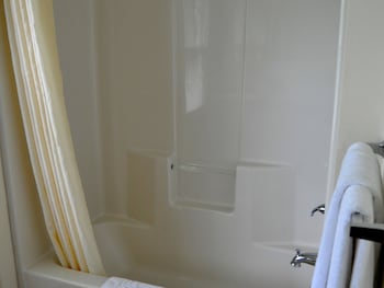 annes washington inn adults only