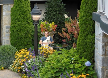 The Park On Main,Macon>>Highlands,2 star