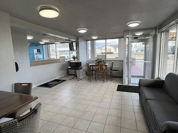 Western Motel By Oyo Hattiesburg,,2 star