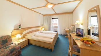 Hotel Hellweger,Campo Tures>>Bolzano,4 star