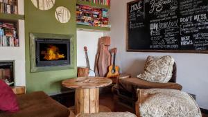wiki hostel and greenvillage adults only