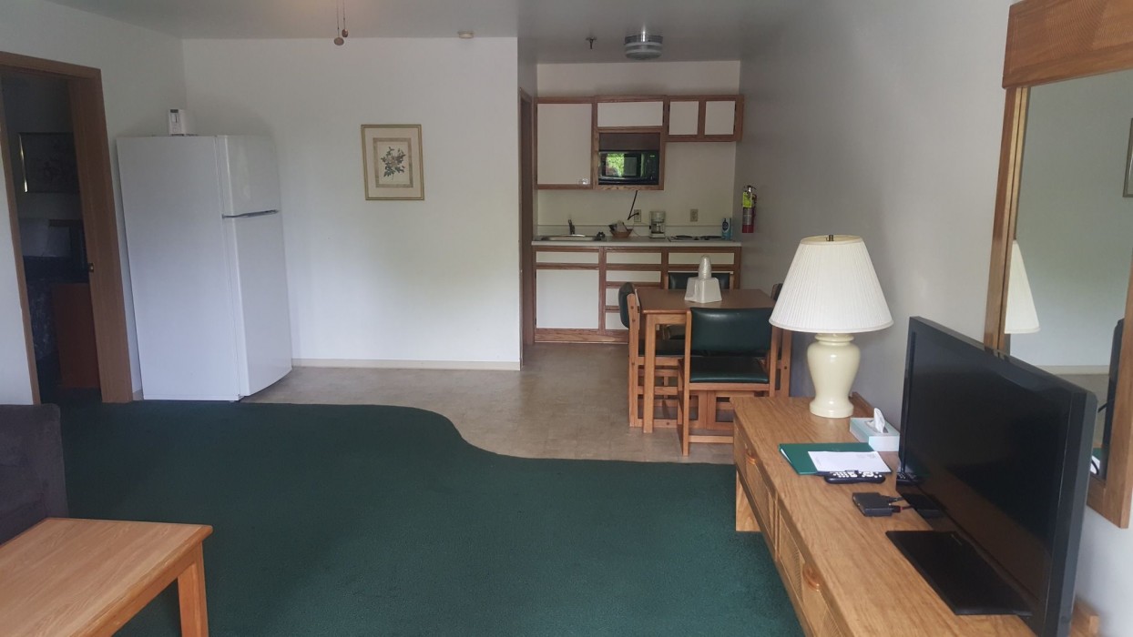 white wing lodge